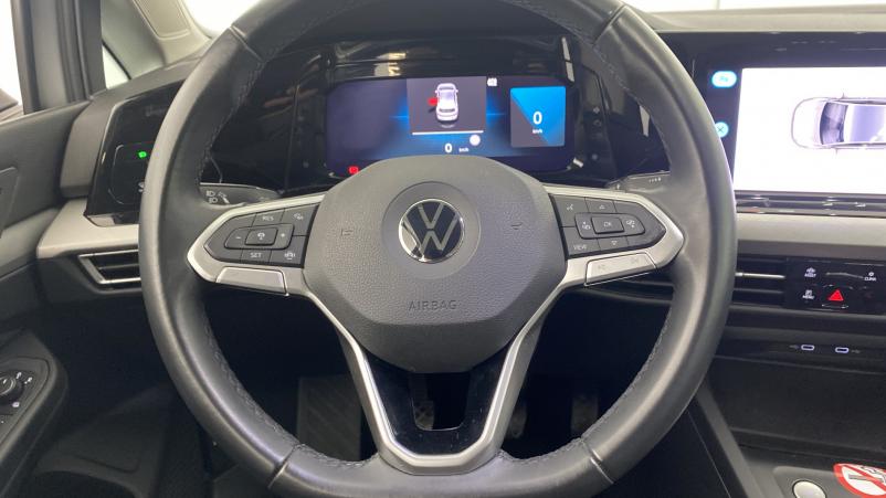 Vente en ligne Volkswagen Golf 2.0 TDI SCR 115ch Life au prix de 22 390 €