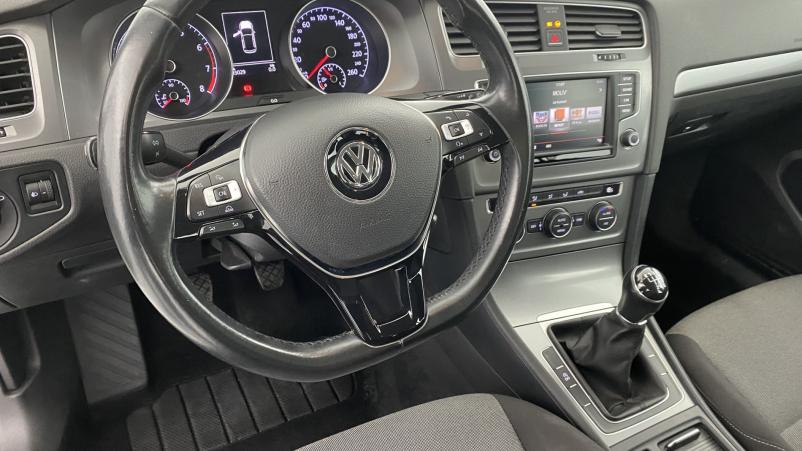 Vente en ligne Volkswagen Golf 1.2 TSI 110ch BlueMotion Technology Trendline 5p au prix de 14 990 €