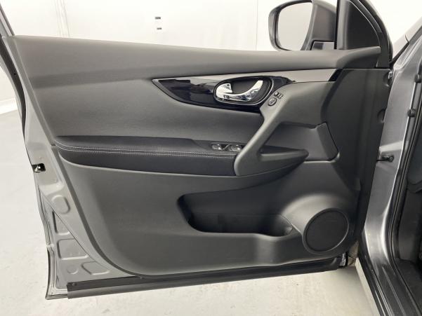 Vente en ligne Nissan Qashqai 3 1.5 dCi 115ch N-Connecta +Toit panoramique au prix de 22 990 €