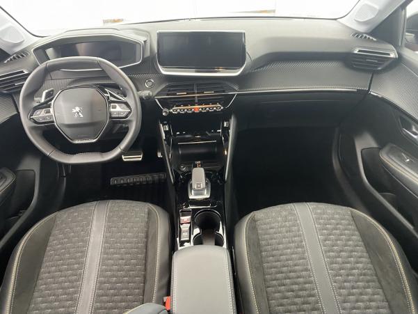 Vente en ligne Peugeot 208 1.2 PureTech 100ch Roadtrip EAT8 au prix de 19 990 €