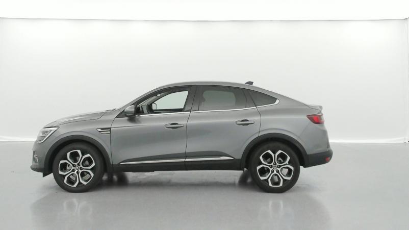 Vente en ligne Renault Arkana 1.6 E-Tech 145ch Intens au prix de 28 290 €
