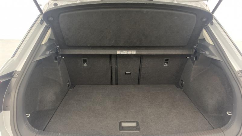 Vente en ligne Volkswagen T-Roc 1.5 TSI EVO 150ch Lounge DSG7 + Caméra + Options au prix de 24 990 €