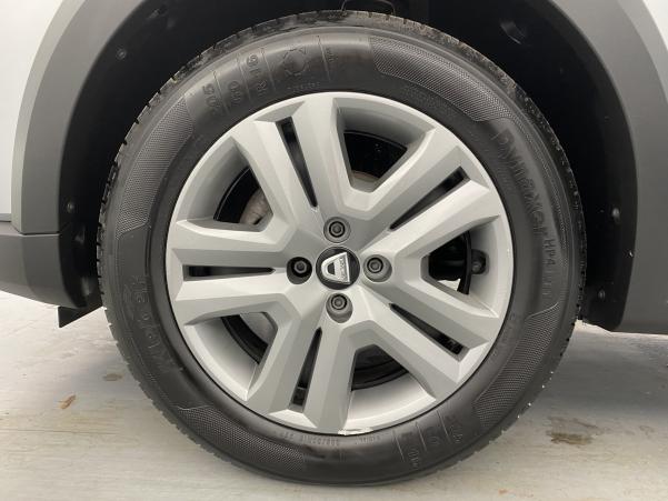 Vente en ligne Dacia Sandero 3 1.0 TCe 90ch Stepway Confort au prix de 14 990 €