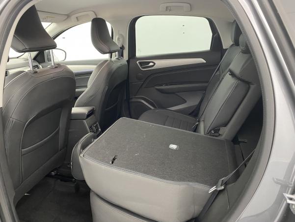 Vente en ligne Renault Arkana 1.6 E-Tech 145ch Intens au prix de 28 290 €