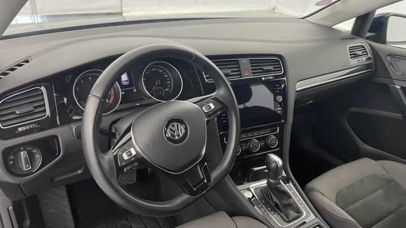 Vente en ligne Volkswagen Golf 1.5 TSI EVO 130ch Carat DSG7 au prix de 19 990 €
