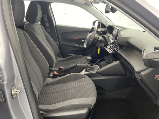 Vente en ligne Peugeot 2008 1.2 PureTech 130ch Active + Caméra au prix de 19 990 €