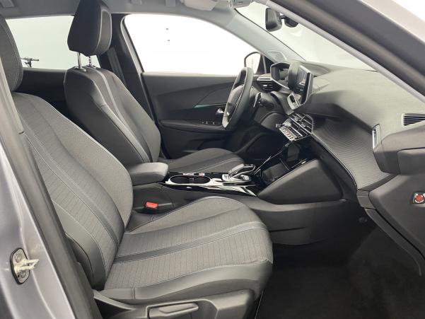 Vente en ligne Peugeot 2008 1.2 PureTech 130ch Allure Pack EAT8 + Options au prix de 23 490 €