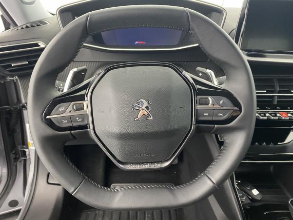 Vente en ligne Peugeot 2008 1.2 PureTech 130ch Allure Pack EAT8 + Options au prix de 23 490 €