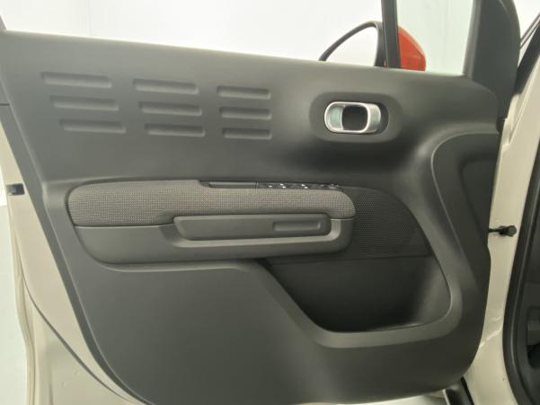 Vente en ligne Citroën C3 Aircross PureTech 110ch Shine + Attelage au prix de 13 490 €