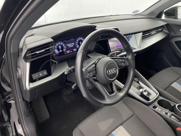 Vente en ligne Audi A3 35 TFSI 150ch Mild Hybrid Design S tronic 7 au prix de 25 780 €