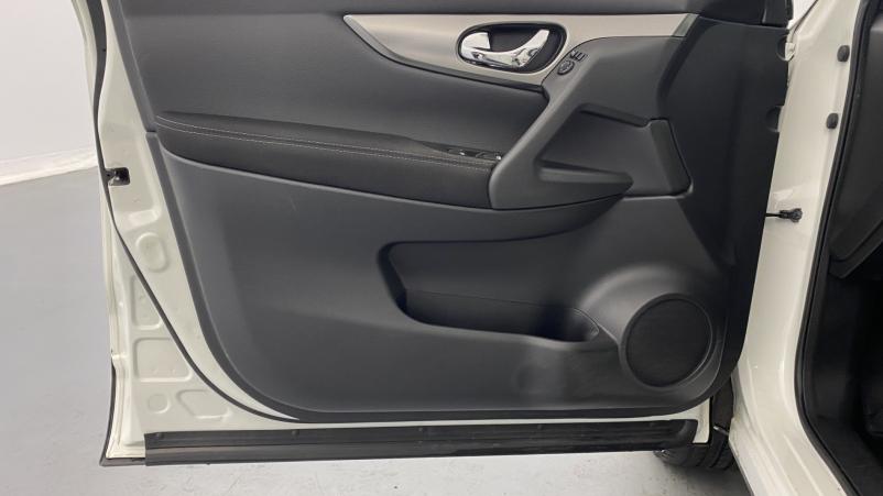 Vente en ligne Nissan Qashqai 3 1.5 dCi 110ch N-Connecta + Toit panoramique + Caméra 360° au prix de 15 890 €