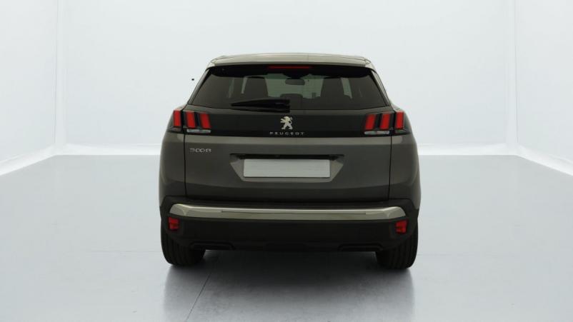 Vente en ligne Peugeot 3008 PureTech 130ch S S BVM6 Allure Pack au prix de 23 240 €