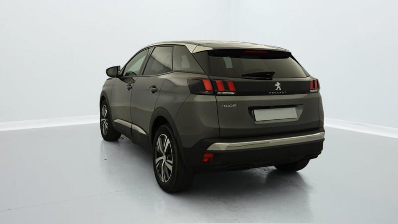 Vente en ligne Peugeot 3008 PureTech 130ch S S BVM6 Allure Pack au prix de 23 240 €