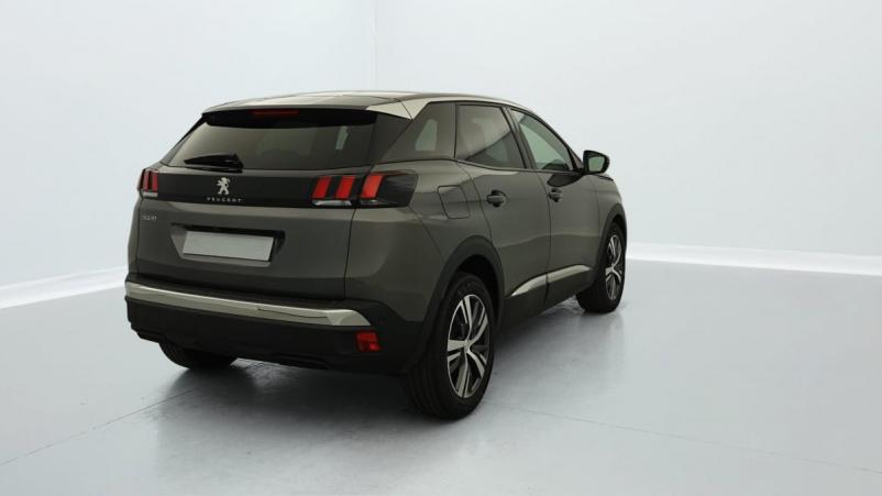 Vente en ligne Peugeot 3008 PureTech 130ch S S BVM6 Allure Pack au prix de 23 240 €