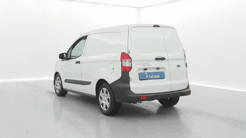 Vente en ligne Ford Transit Courier 1.5 EcoBlue 100ch Trend au prix de 17 990 €