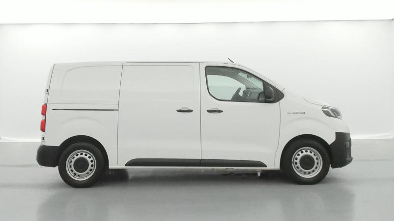 Vente en ligne Toyota Proace Van Medium 75kWh Dynamic Electric au prix de 26 990 €