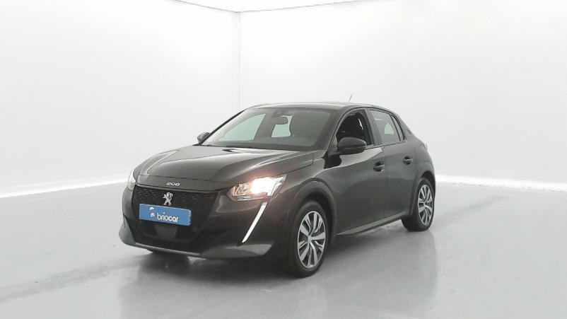 Vente en ligne Peugeot 208 e-208 136ch Active Business au prix de 14 990 €