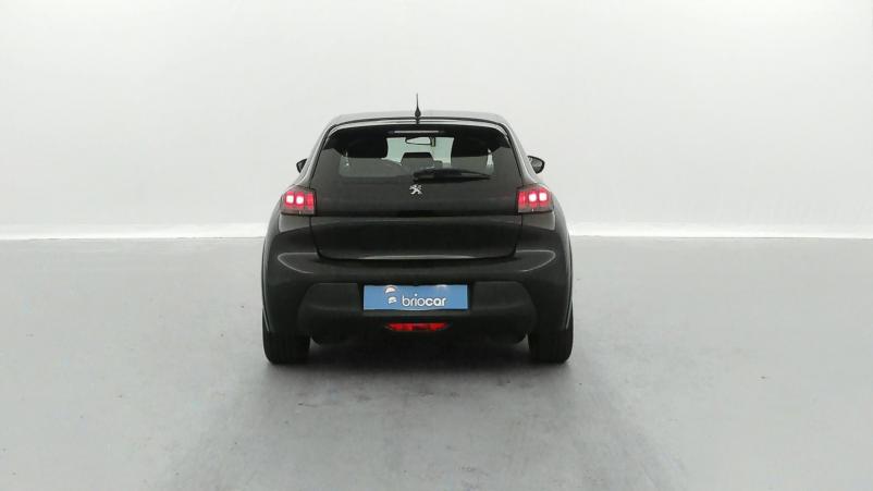 Vente en ligne Peugeot 208 e-208 136ch Active Business au prix de 14 990 €