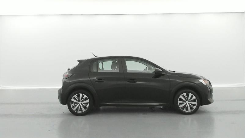 Vente en ligne Peugeot 208 e-208 136ch Active Business au prix de 14 990 €