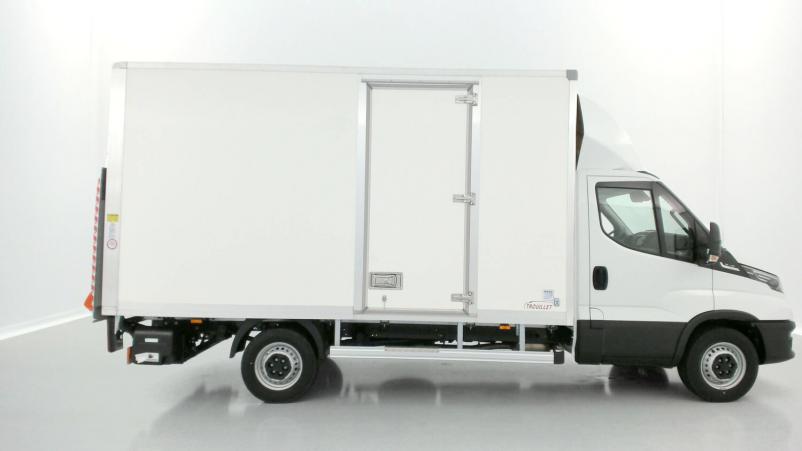 Vente en ligne Iveco Daily Daily III 35S16HA8 4100 3.0 160ch Caisse Trouillet 20m³ au prix de 60 660 €