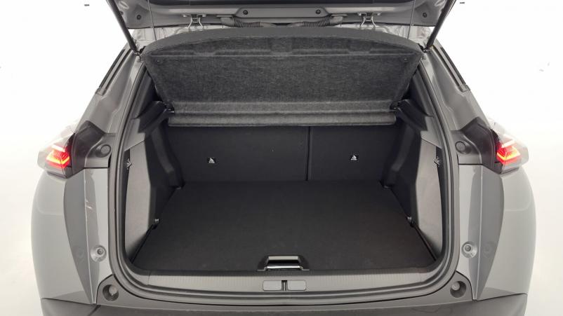 Vente en ligne Peugeot 2008 2008 II(2) 1.2 PureTech 100 Allure au prix de 22 700 €