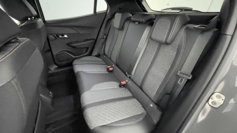 Vente en ligne Peugeot 2008 2008 II(2) 1.2 PureTech 100 Allure au prix de 22 700 €