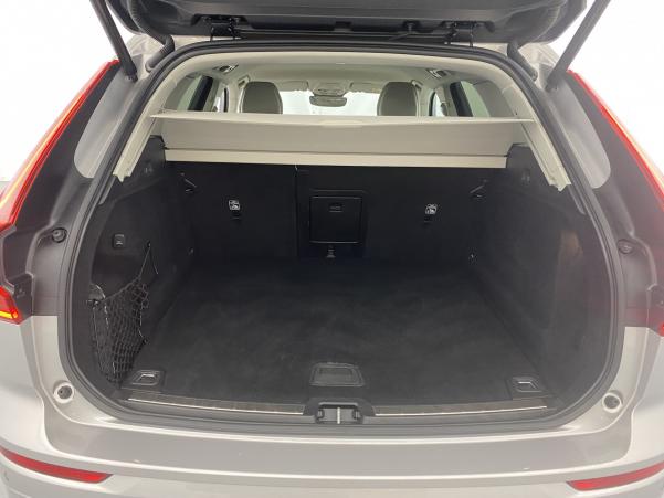 Vente en ligne Volvo XC60 B4197ch Start Geartronic au prix de 38 990 €