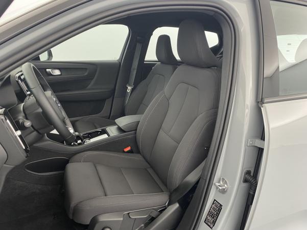 Vente en ligne Volvo XC40 Recharge Extended Range 252ch Start au prix de 37 990 €