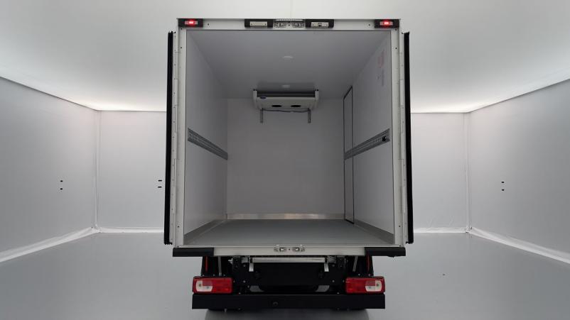Vente en ligne Volkswagen Crafter Crafter cc 35 L3 RJ 2.0 TDI 163ch Business BVA Frigo Lamberet au prix de 64 500 €