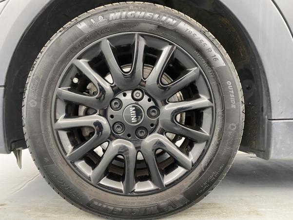 Vente en ligne Mini Cabrio One 102ch Salt au prix de 18 490 €