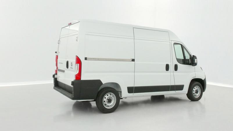 Vente en ligne Fiat Ducato Fourgon Ducato III 3.5 MH2 H3-Power 140ch au prix de 32 580 €