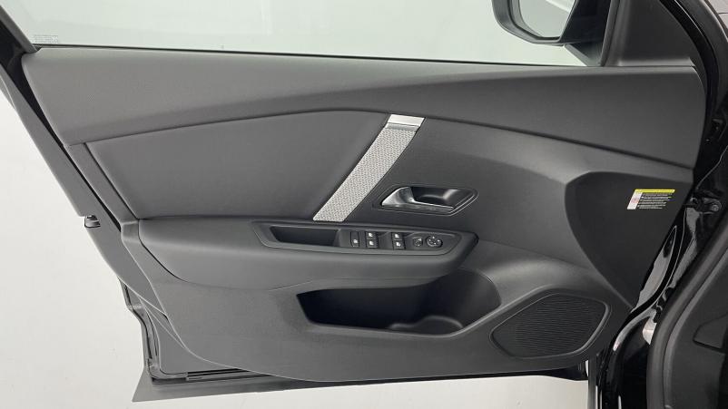 Vente en ligne Citroën C4 C4 III 1.2 PureTech 130ch Plus au prix de 20 210 €