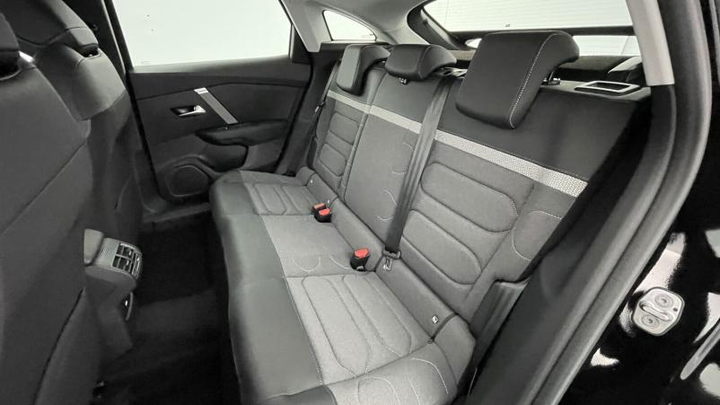 Vente en ligne Citroën C4 C4 III 1.2 PureTech 130ch Plus au prix de 20 210 €