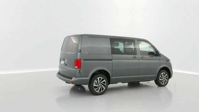 Vente en ligne Volkswagen Transporter Transporter T6.1 PROCAB L1 2.0 TDI 150ch Business Plus DSG7 au prix de 56 100 €