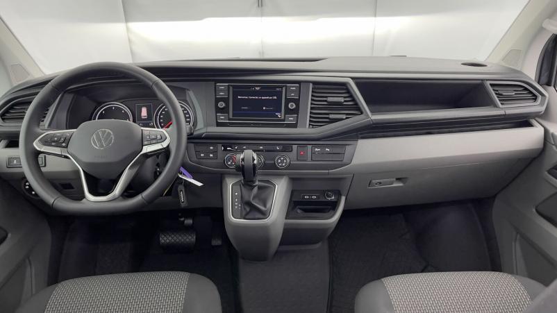 Vente en ligne Volkswagen Transporter Transporter T6.1 PROCAB L1 2.0 TDI 150ch Business Plus DSG7 au prix de 56 100 €