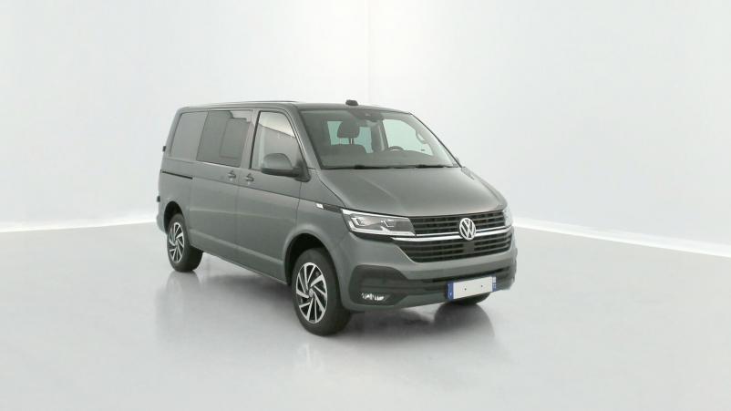 Vente en ligne Volkswagen Transporter Transporter T6.1 PROCAB L1 2.0 TDI 150ch Business Plus DSG7 au prix de 56 100 €