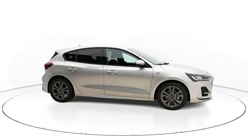 Vente en ligne Ford Focus 5P 1.0 EcoBoost mHEV 155ch Automatique/7 St-line x au prix de 27 710 €