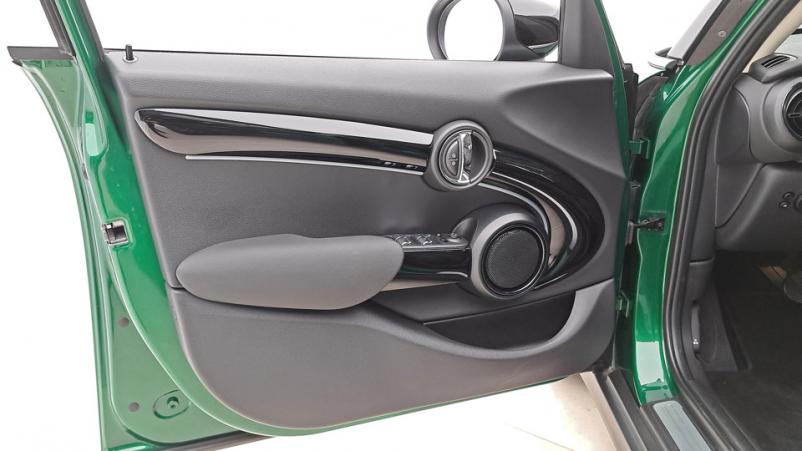 Vente en ligne Mini Mini 5D 1.5  136ch Automatique/6 Cooper au prix de 26 700 €