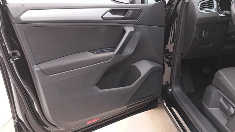 Vente en ligne Volkswagen Tiguan  1.5 TSI EVO 150ch Manuelle/6 Confortline au prix de 17 560 €