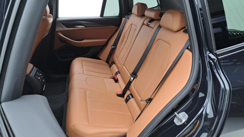 Vente en ligne Bmw X3  20 d 190ch Automatique/8 M sport au prix de 44 970 €