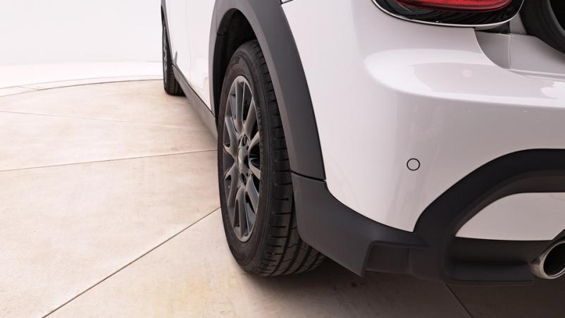 Vente en ligne Mini Mini 5D 1.5  136ch Automatique/6 Cooper au prix de 25 680 €