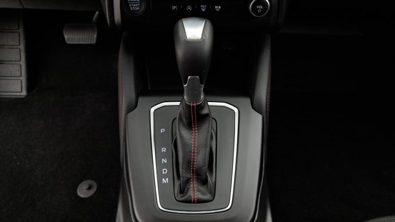 Vente en ligne Ford Focus 5P 1.0 EcoBoost mHEV 155ch Automatique/7 St-line x au prix de 27 710 €