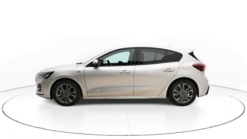 Vente en ligne Ford Focus 5P 1.0 EcoBoost mHEV 155ch Automatique/7 St-line x au prix de 27 710 €