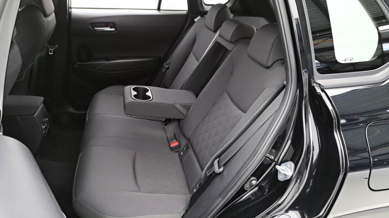 Vente en ligne Toyota Corolla  2.0 Hybrid 197ch Automatique/1 Style au prix de 36 340 €