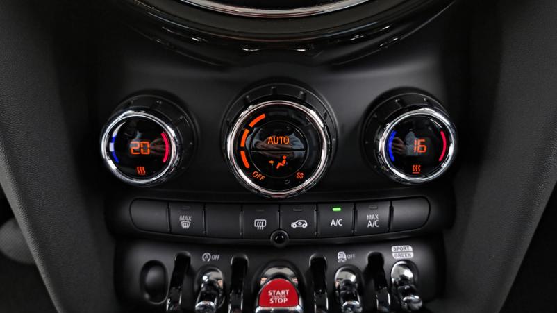 Vente en ligne Mini Mini 5D 1.5  136ch Automatique/6 Cooper au prix de 26 700 €