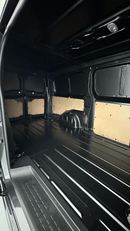 Vente en ligne Citroën Jumpy Fourgon Jumpy XL 2.0 BlueHDi 180ch EAT8 au prix de 37 380 €