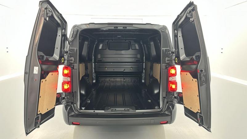 Vente en ligne Citroën Jumpy Fourgon Jumpy XL 2.0 BlueHDi 180ch EAT8 au prix de 37 380 €