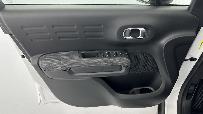 Vente en ligne Citroën C3 Aircross C3 aircross 1.2 PureTech 110ch YOU au prix de 19 200 €