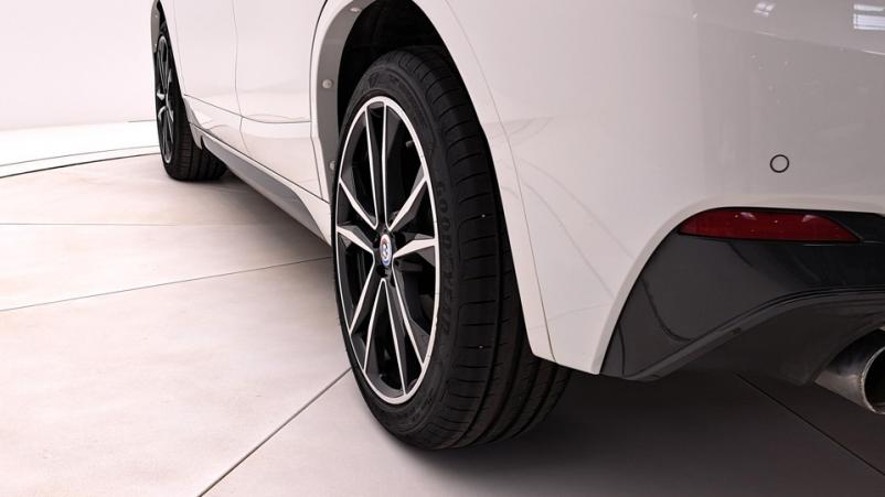 Vente en ligne Bmw X2  18 i 136ch Automatique/7 M sport au prix de 32 280 €