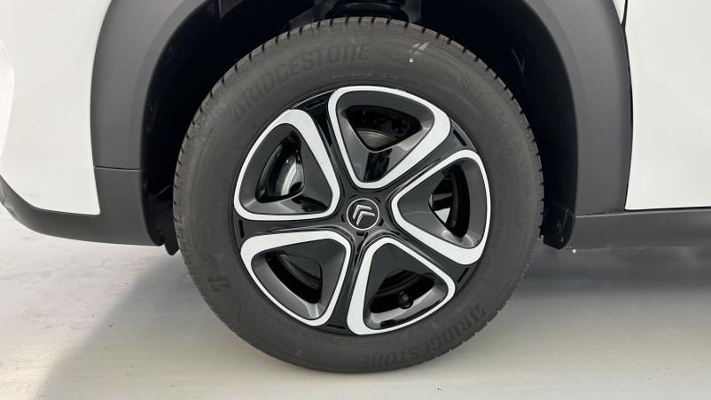 Vente en ligne Citroën C3 Aircross C3 aircross 1.2 PureTech 110ch YOU au prix de 19 200 €